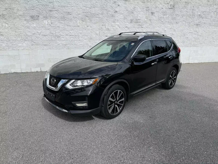 2020 Nissan Rogue SL photo 1