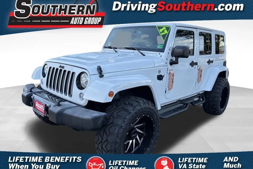 2017 Jeep Wrangler Unlimited Sahara photo 1