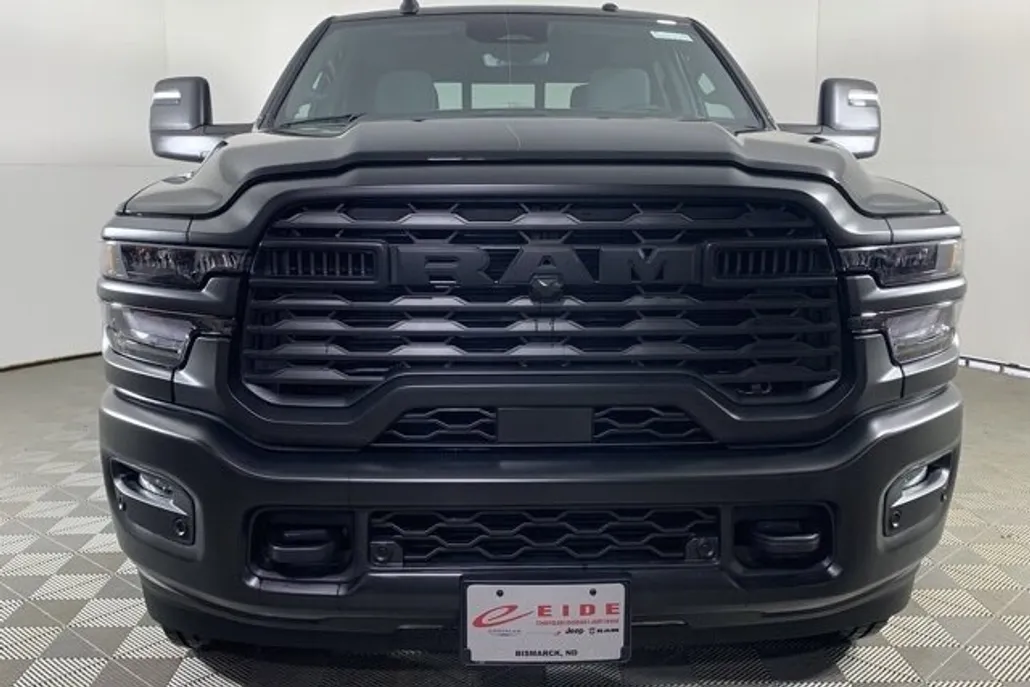 2025 Ram 3500 Tradesman photo 1