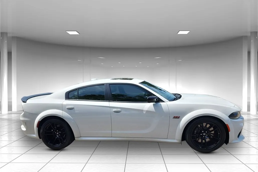 2023 Dodge Charger R/T Scat Pack Widebody photo 1