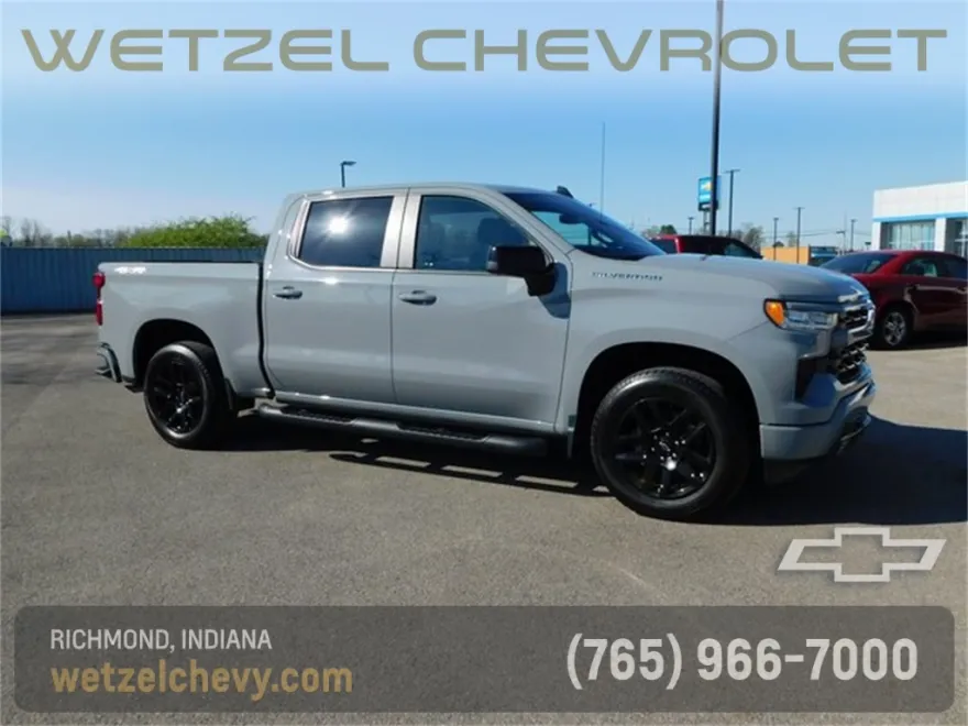 2024 Chevrolet Silverado 1500 RST photo 1