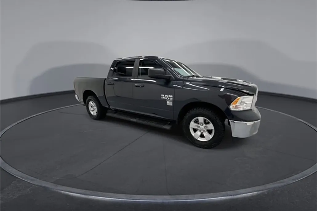 2021 Ram 1500 Classic SLT photo 1