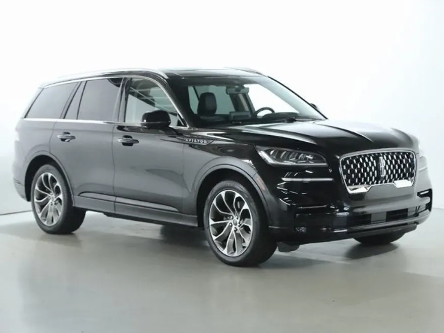 2023 Lincoln Aviator Grand Touring photo 1