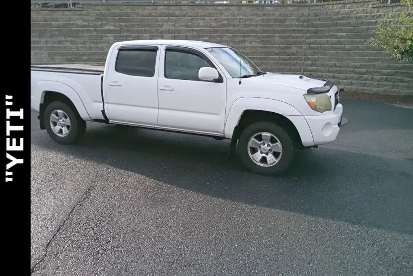 2011 Toyota Tacoma Base V6 photo 1