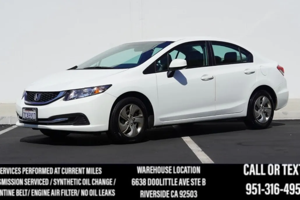 2013 Honda Civic LX photo 1