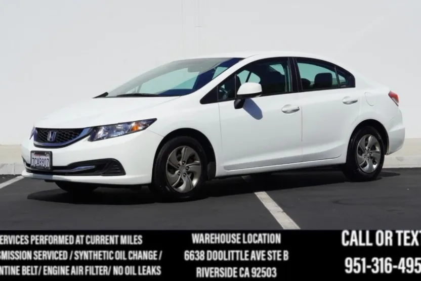 2013 Honda Civic LX photo 1