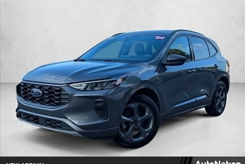2024 Ford Escape ST-Line photo 1