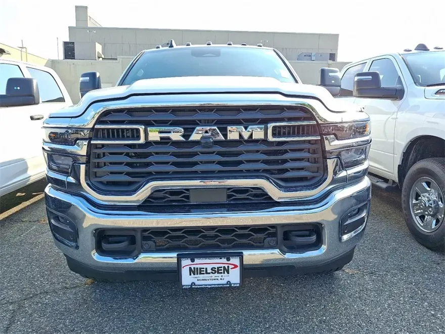 2025 Ram 3500 Tradesman photo 1