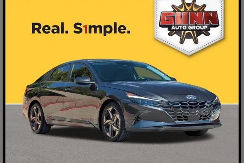 2022 Hyundai Elantra Limited photo 1