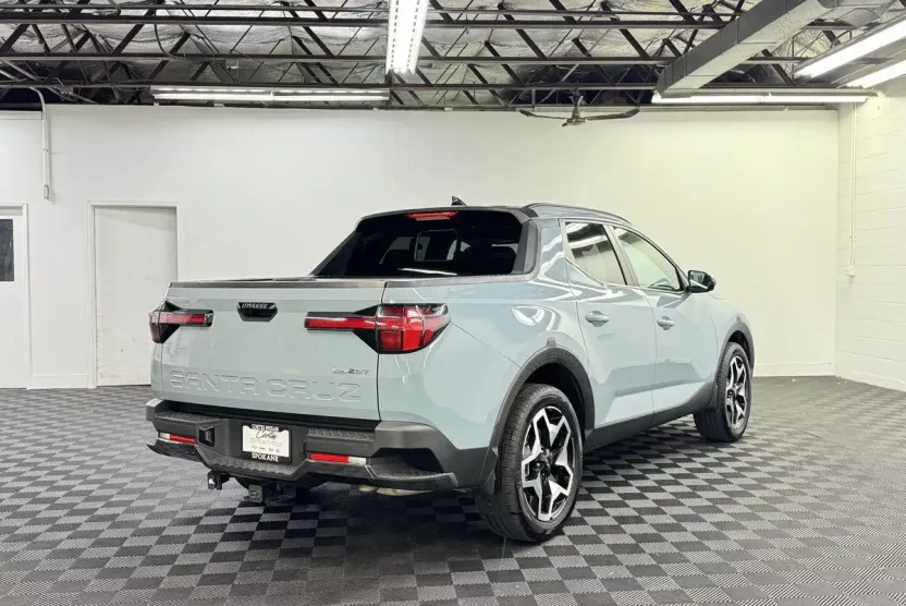 2023 Hyundai Santa Cruz Limited photo 1
