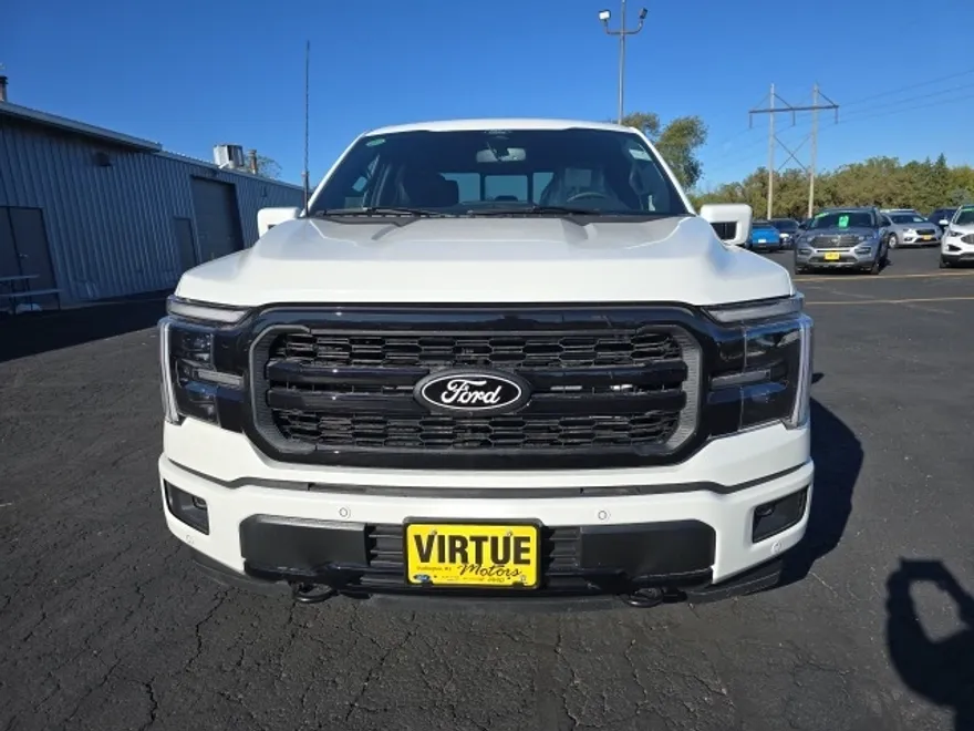2025 Ford F-150 Lariat photo 1