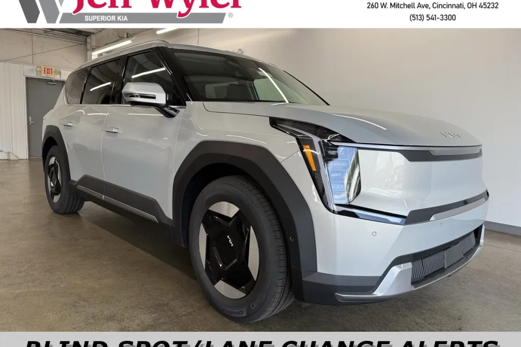 2026 Kia EV9 Wind photo 1