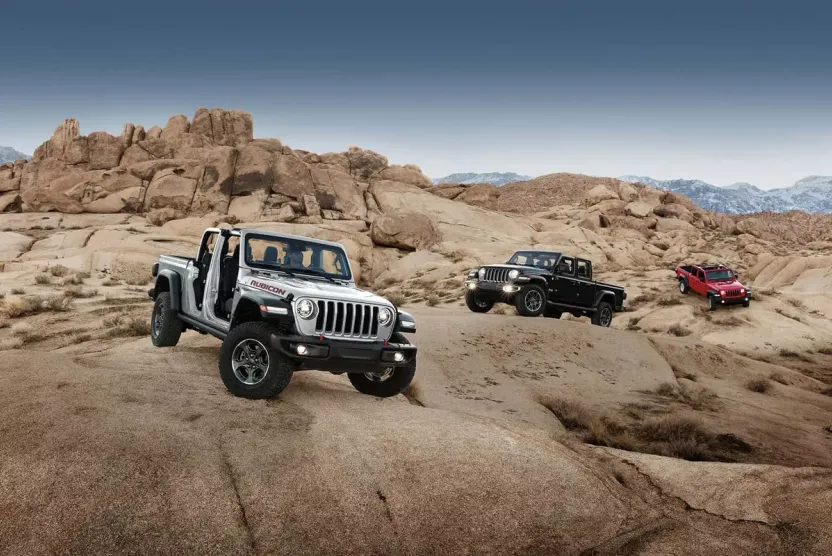 2025 Jeep Gladiator Mojave photo 1