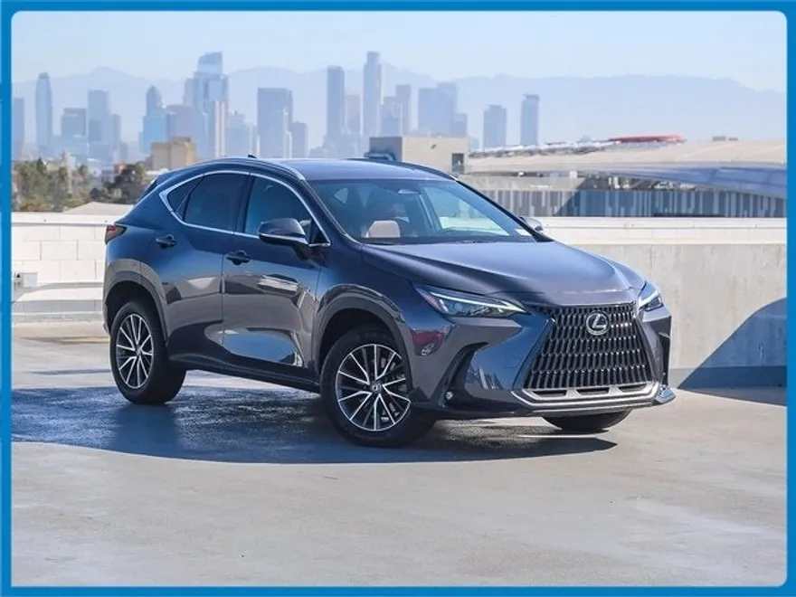2022 Lexus NX 350 photo 1