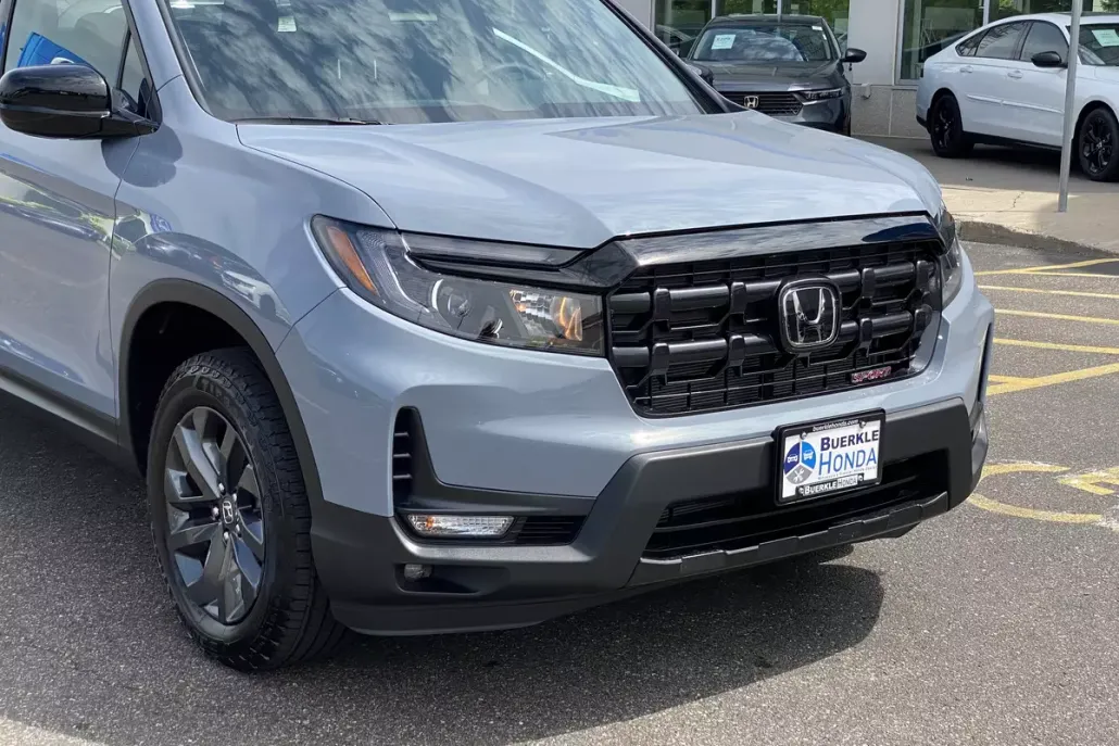 2025 Honda Ridgeline Sport photo 1