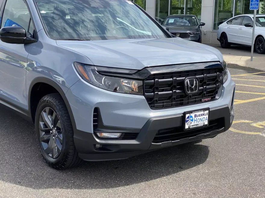 2025 Honda Ridgeline Sport photo 1