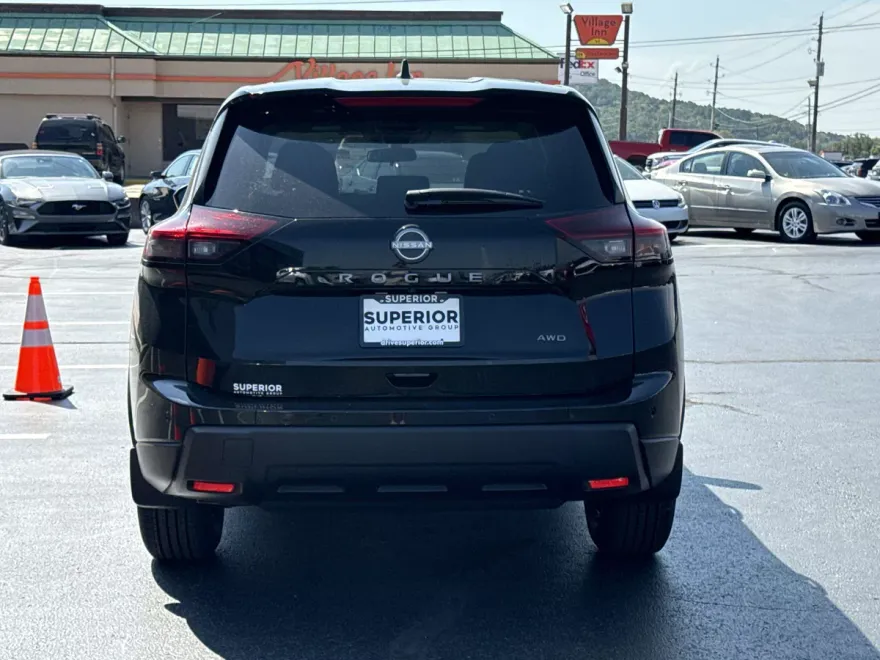 2026 Nissan Rogue S AWD photo 1