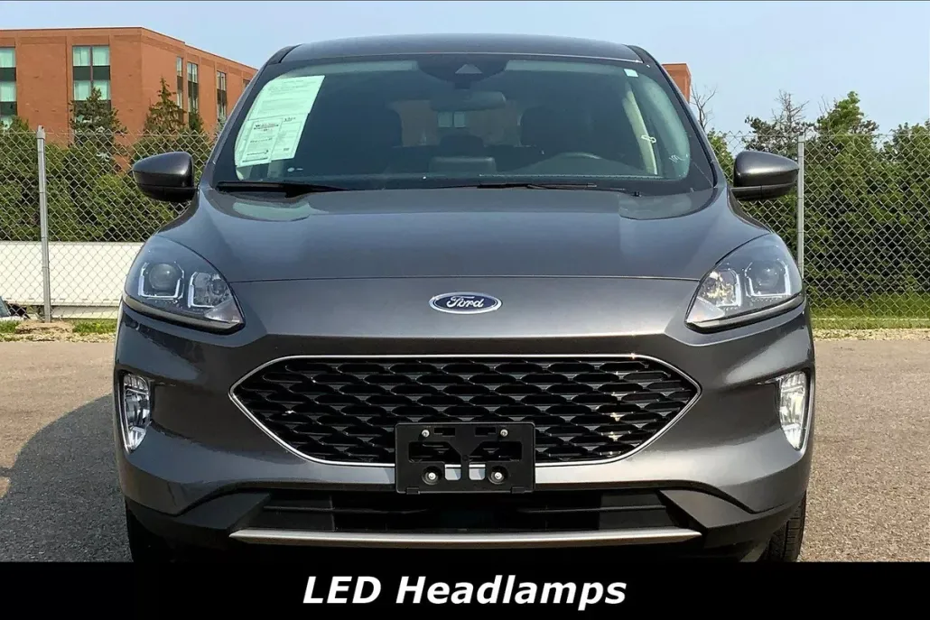 2022 Ford Escape SEL photo 1