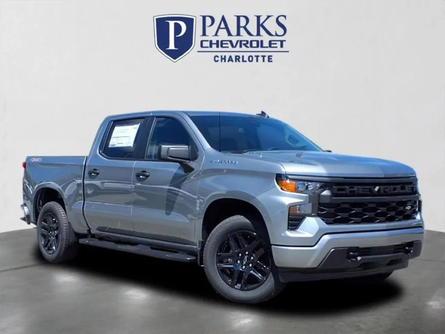 2026 Chevrolet Silverado 1500 Custom photo 1