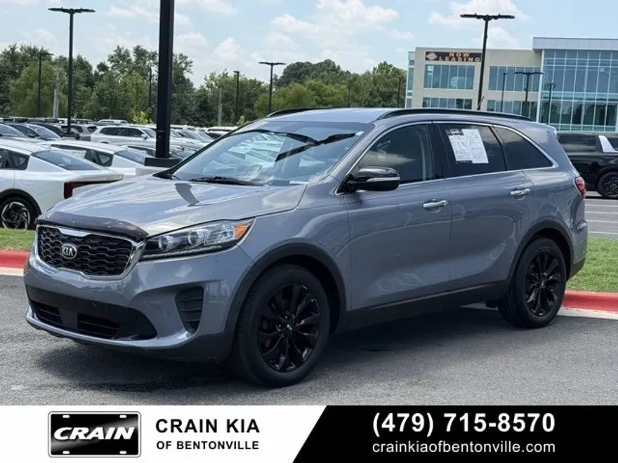 2020 Kia Sorento S photo 1
