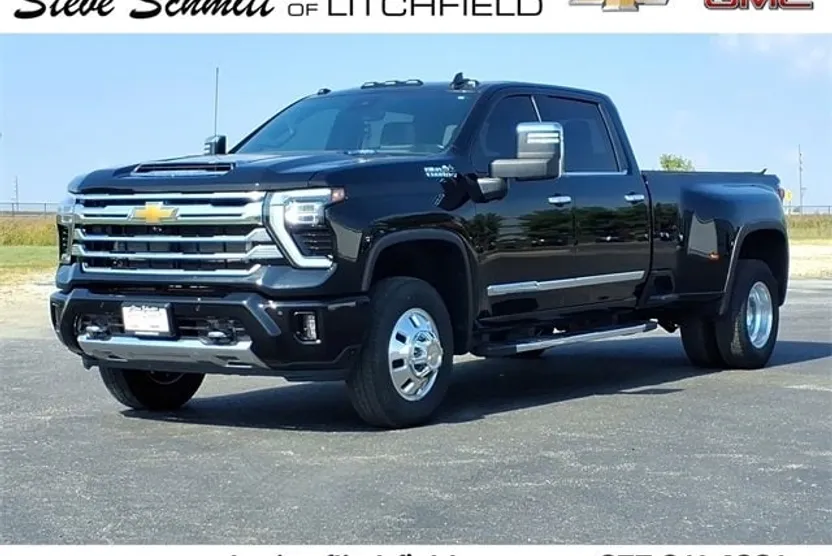 2024 Chevrolet Silverado 3500HD High Country photo 1