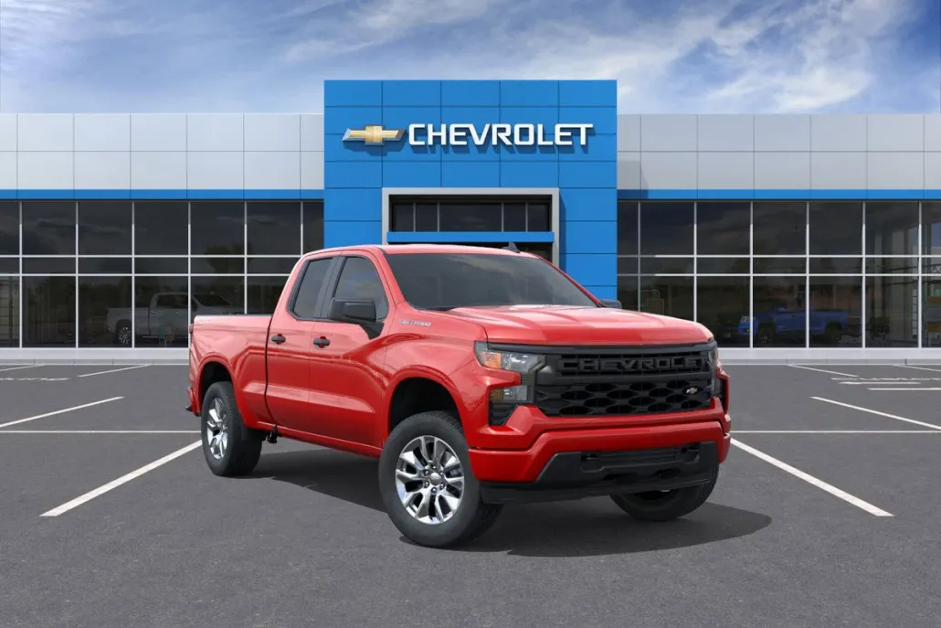 2026 Chevrolet Silverado 1500 Custom photo 1