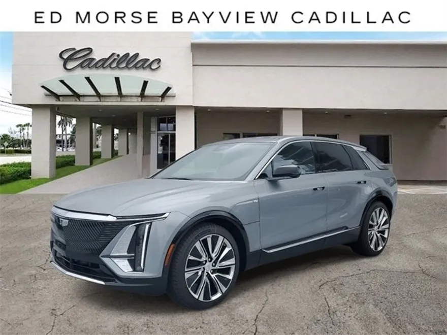 2025 Cadillac Lyriq Luxury photo 1