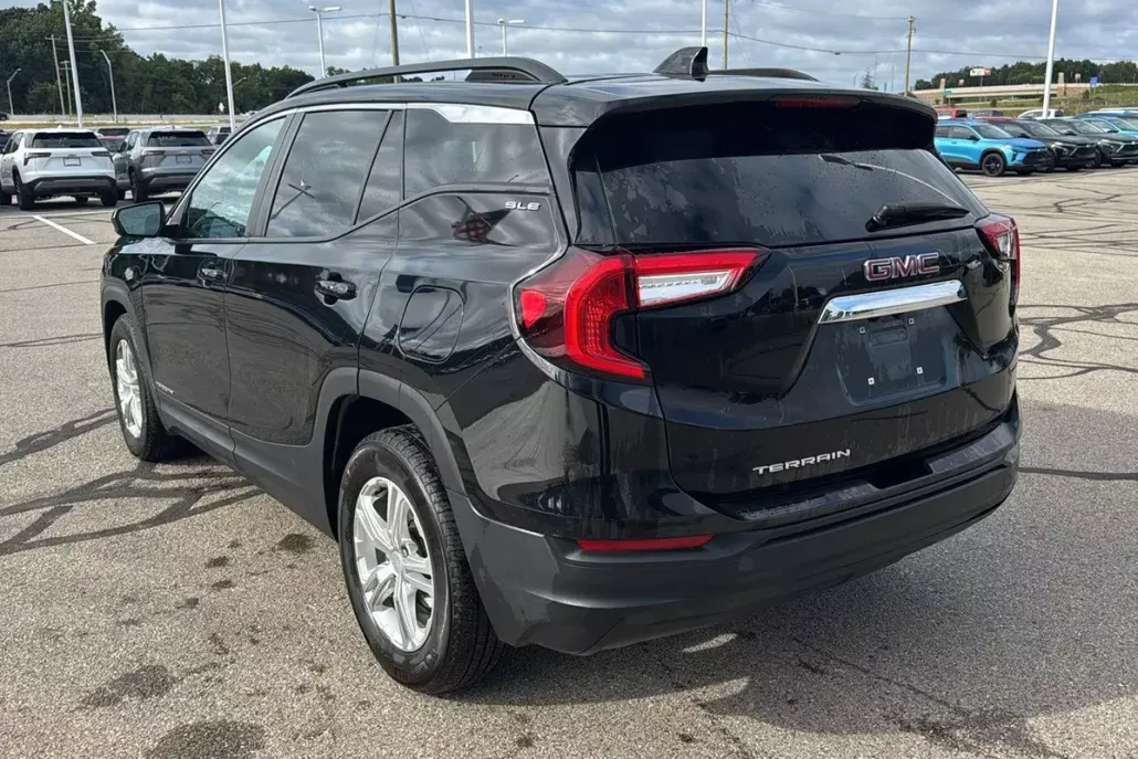 2022 Gmc Terrain SLE photo 1