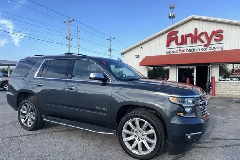 2019 Chevrolet Tahoe Premier photo 1