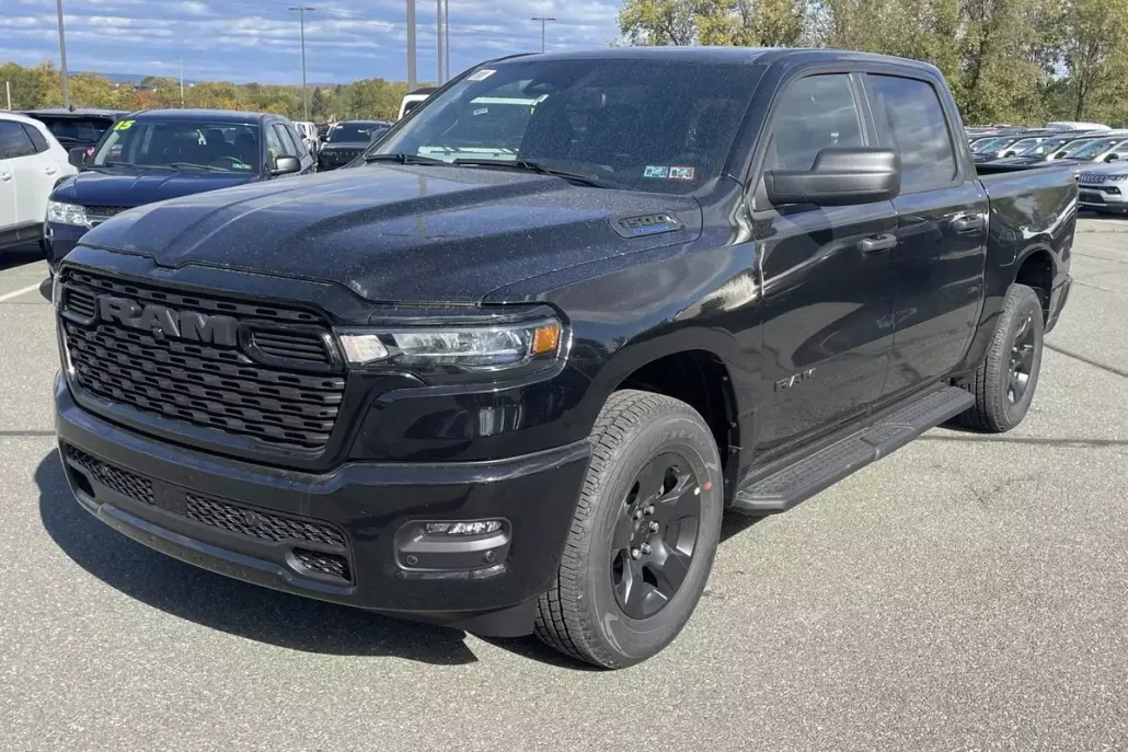 2025 Ram 1500 Tradesman photo 1