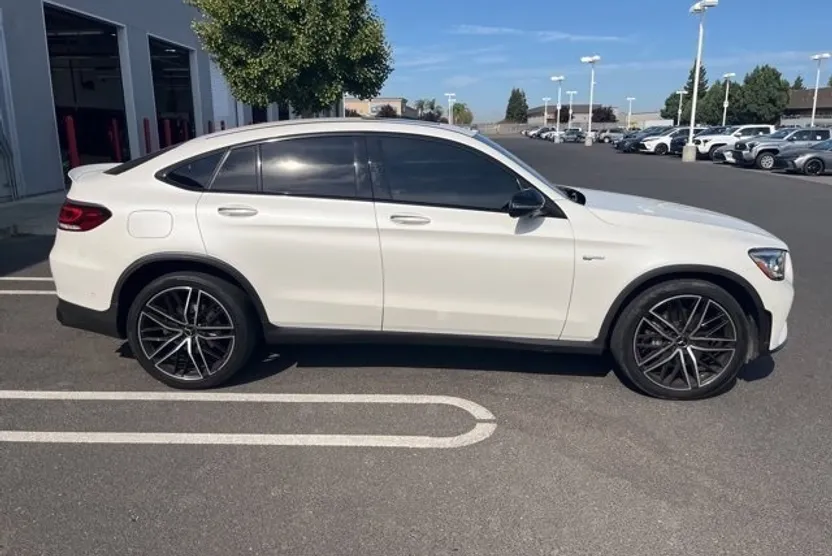 2021 Mercedes Benz GLC AMG 43 photo 1