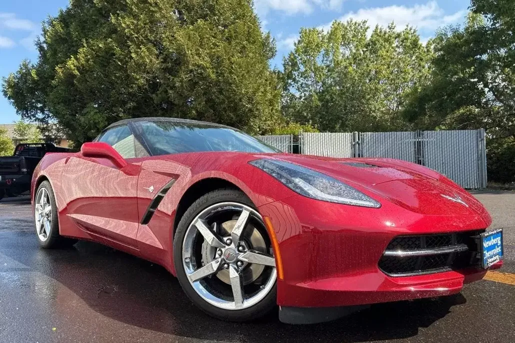 2014 Chevrolet Corvette Stingray 1LT photo 1