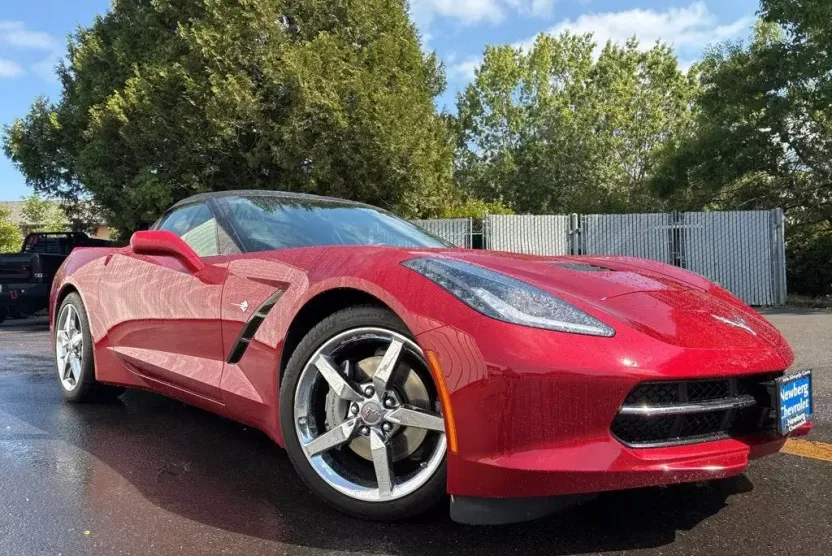 2014 Chevrolet Corvette Stingray 1LT photo 1