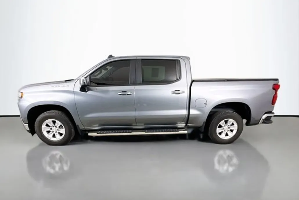 2019 Chevrolet Silverado 1500 LT photo 1
