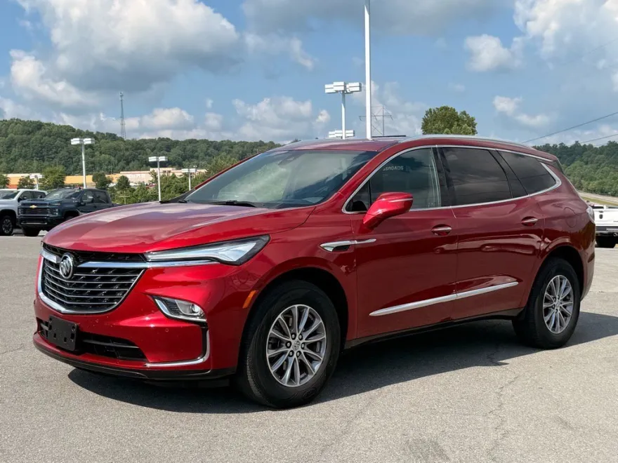 2024 Buick Enclave Premium photo 1