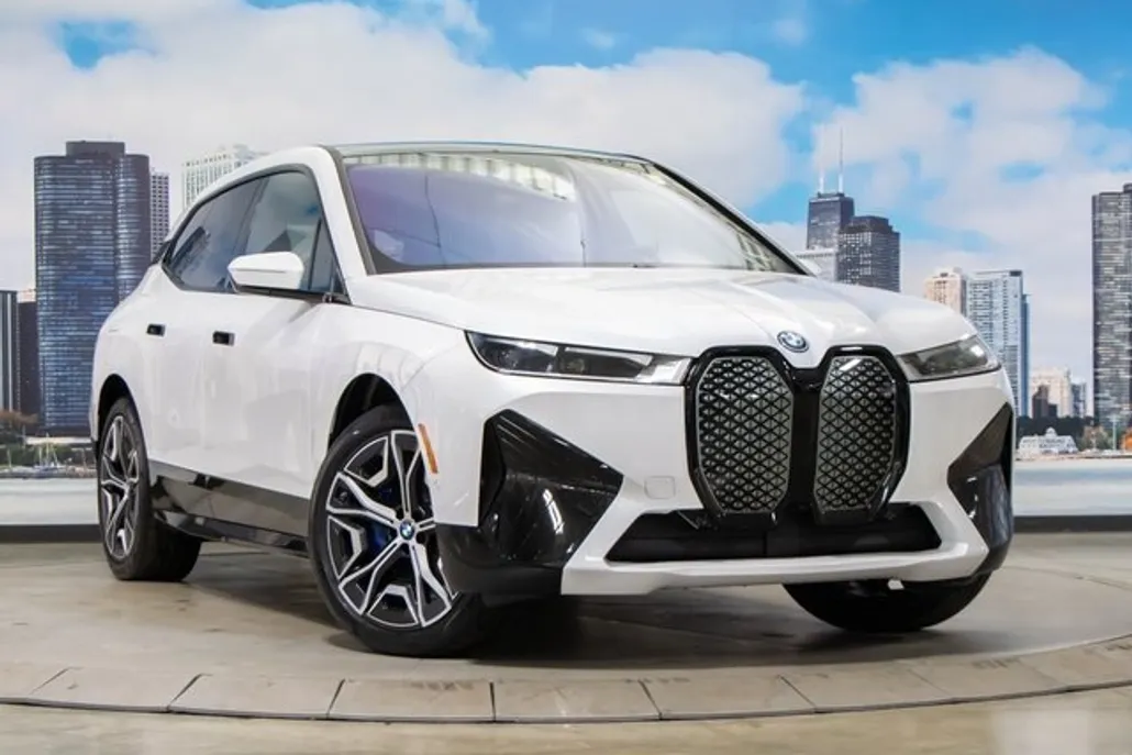 2025 Bmw iX photo 1