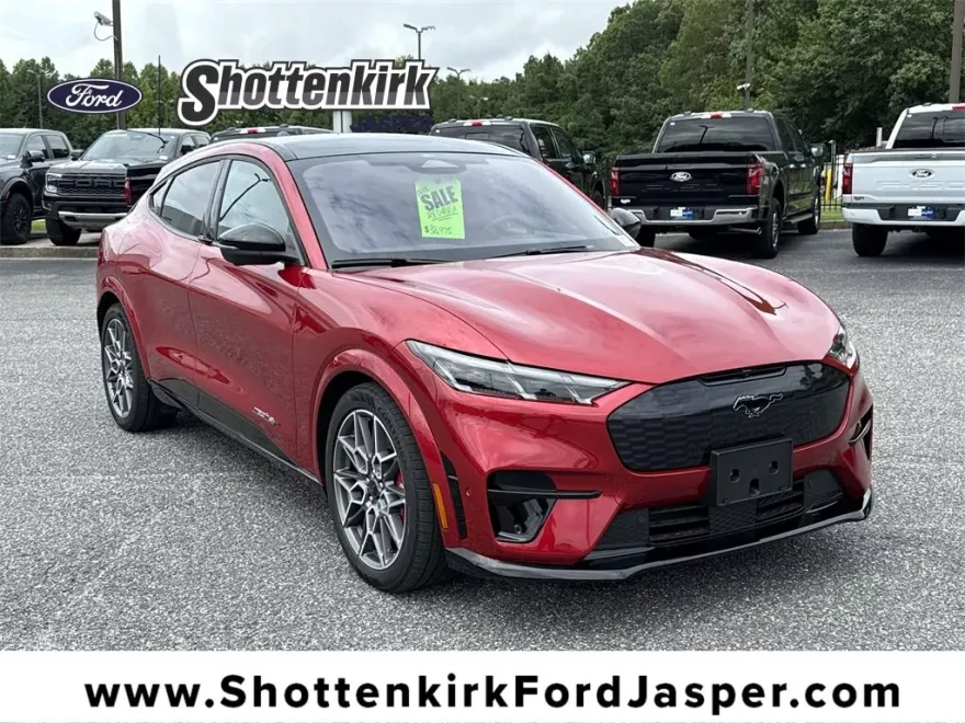 2024 Ford Mustang Mach-E GT photo 1