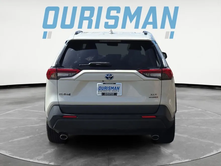2021 Toyota RAV4 Hybrid XLE Premium photo 1