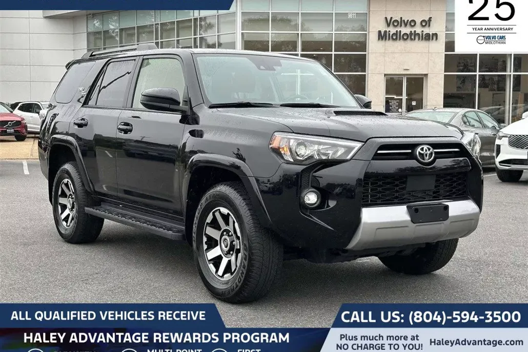 2024 Toyota 4Runner TRD Off-Road 4WD photo 1