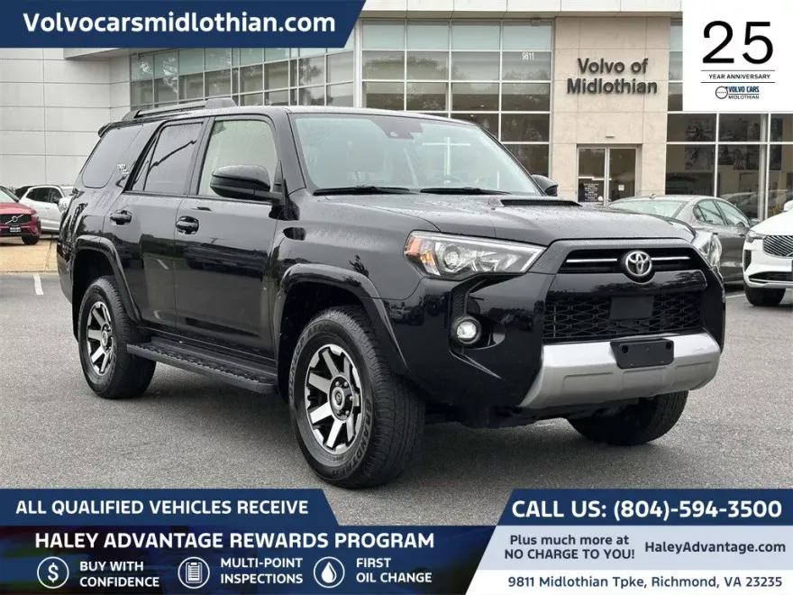 2024 Toyota 4Runner TRD Off-Road 4WD photo 1