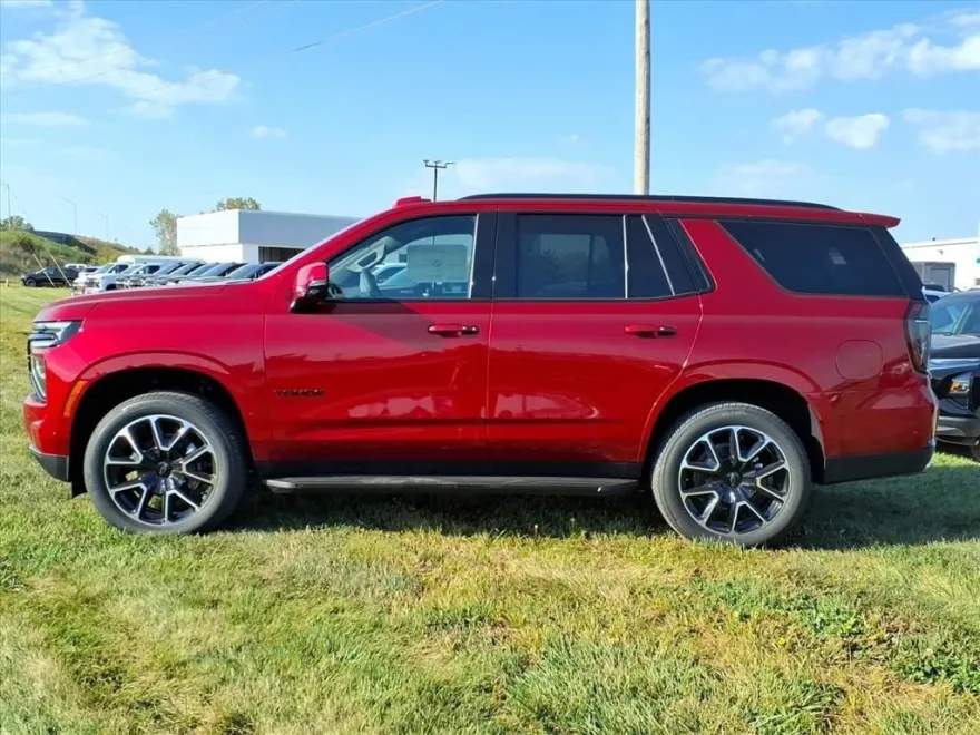 2026 Chevrolet Tahoe RST photo 1