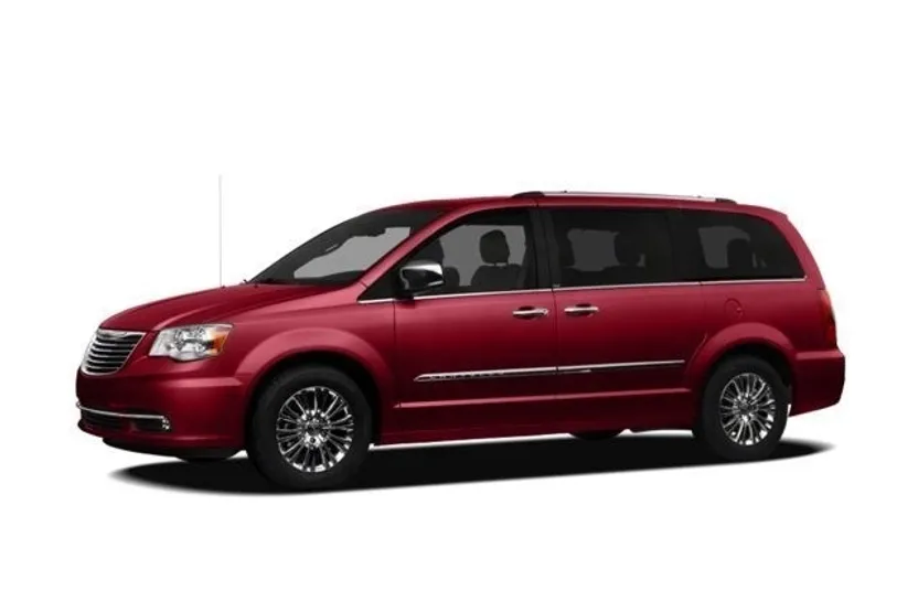 2012 Chrysler Town & Country Touring photo 1
