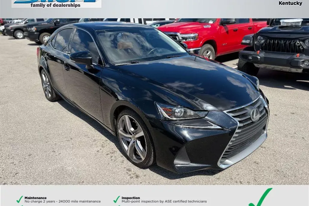 2019 Lexus IS 300 photo 1