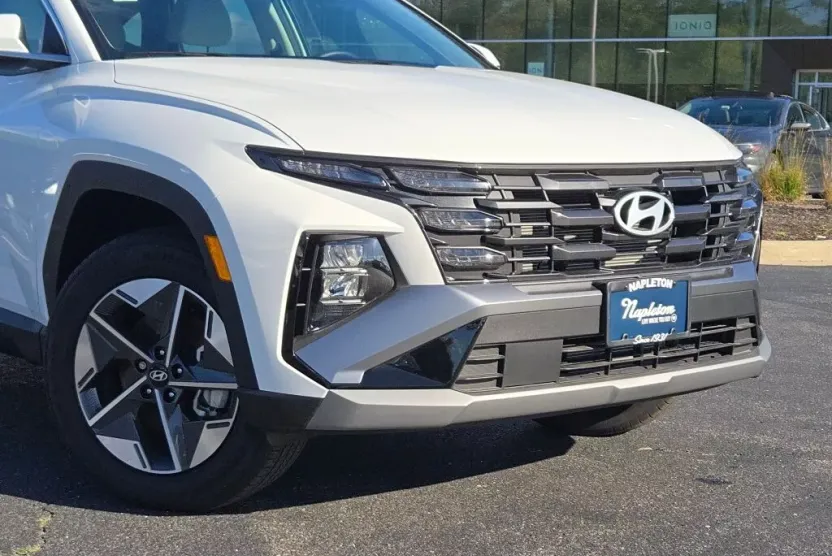 2025 Hyundai Tucson SEL Convenience photo 1