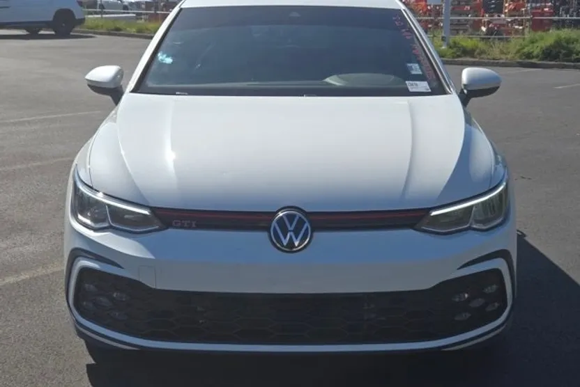 2022 Volkswagen Golf GTI S photo 1