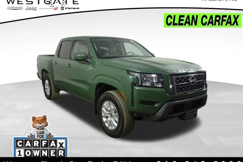 2023 Nissan Frontier SV photo 1