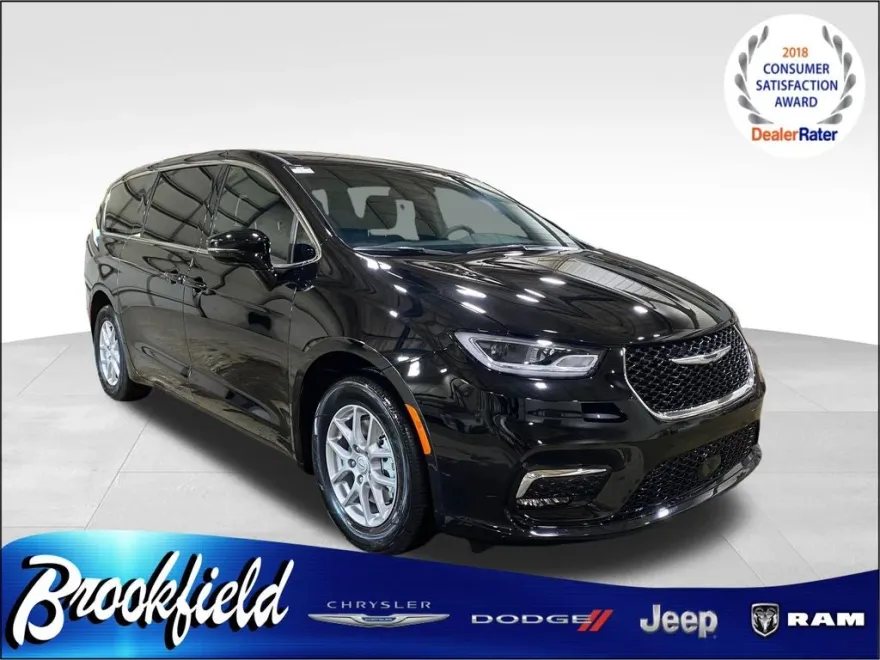 2026 Chrysler Pacifica photo 1