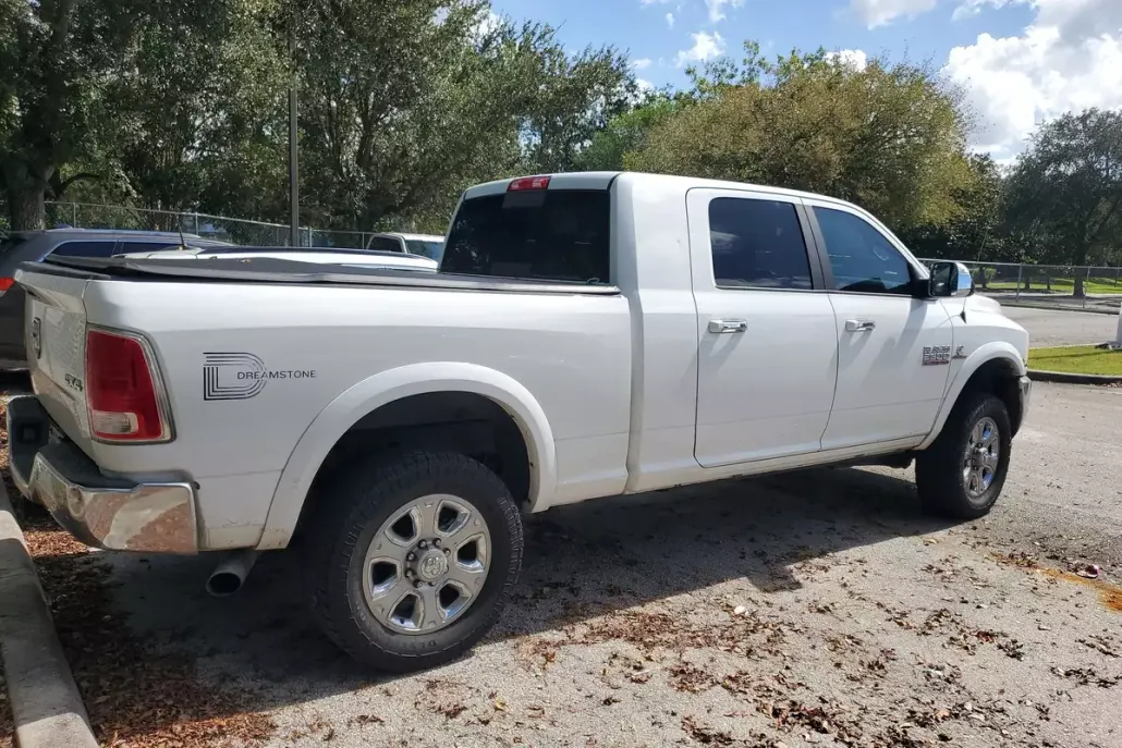 2016 Ram 2500 Laramie photo 1