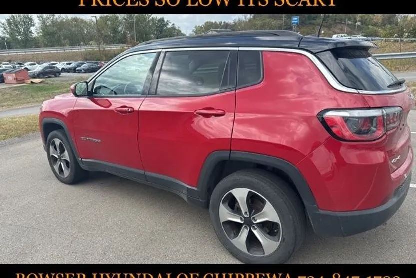 2018 Jeep Compass Latitude photo 1