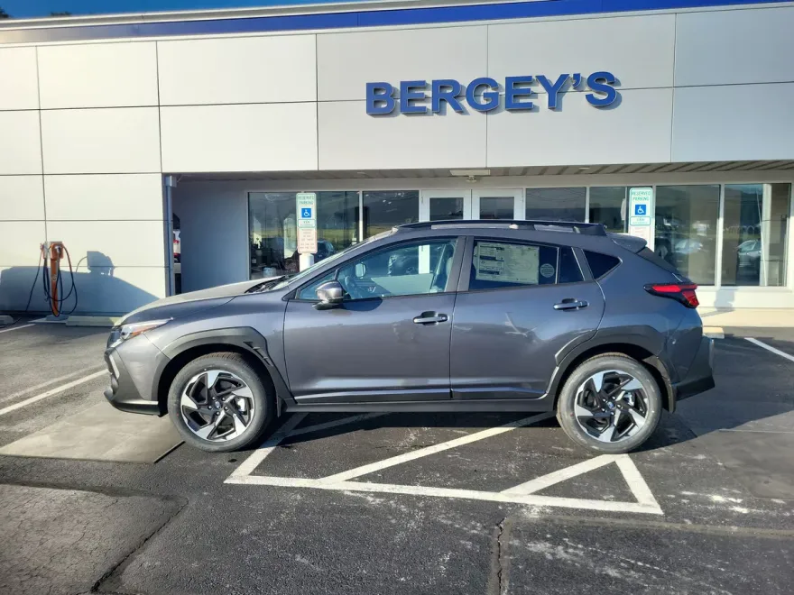 2025 Subaru Crosstrek Limited photo 1
